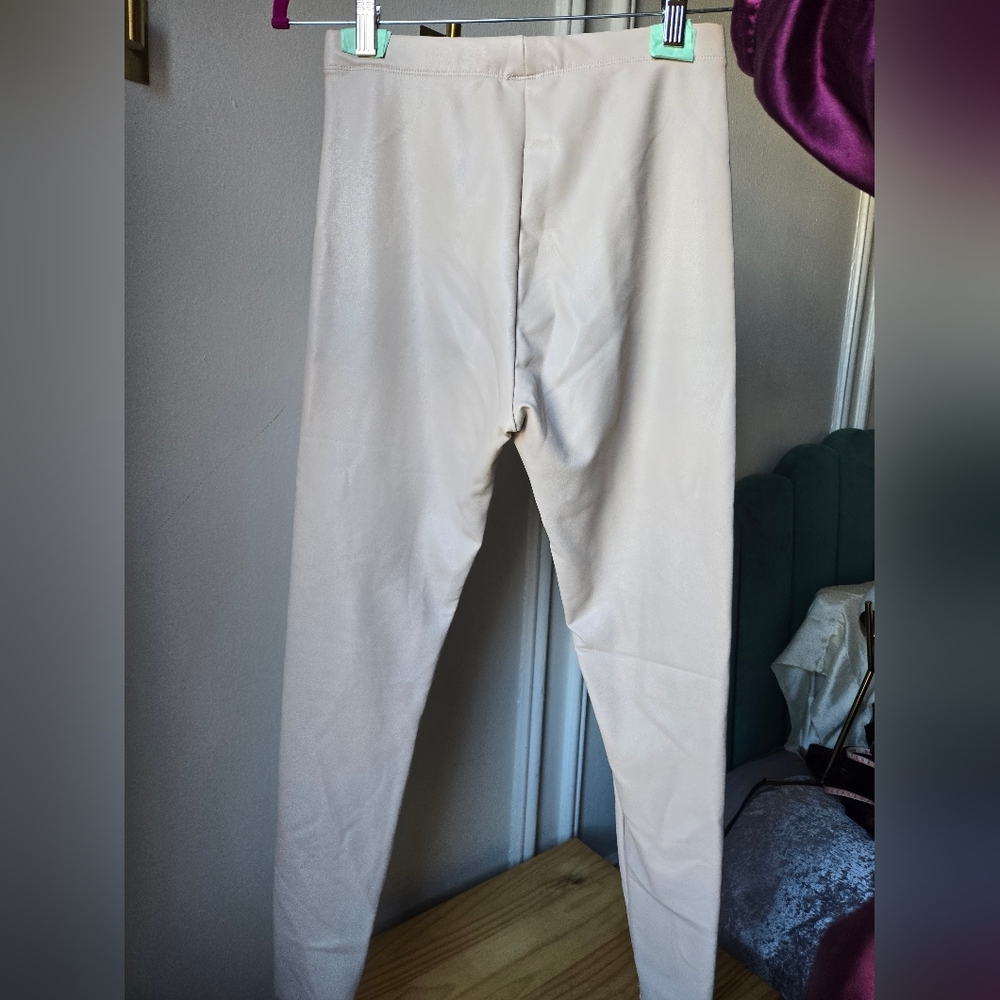 H&M Nwot Vegan Leather Fleece Leggings in Pink